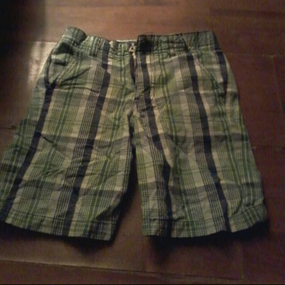 Plaid boys shorts