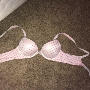 Body by Victoria's Secret push-up 32B bra