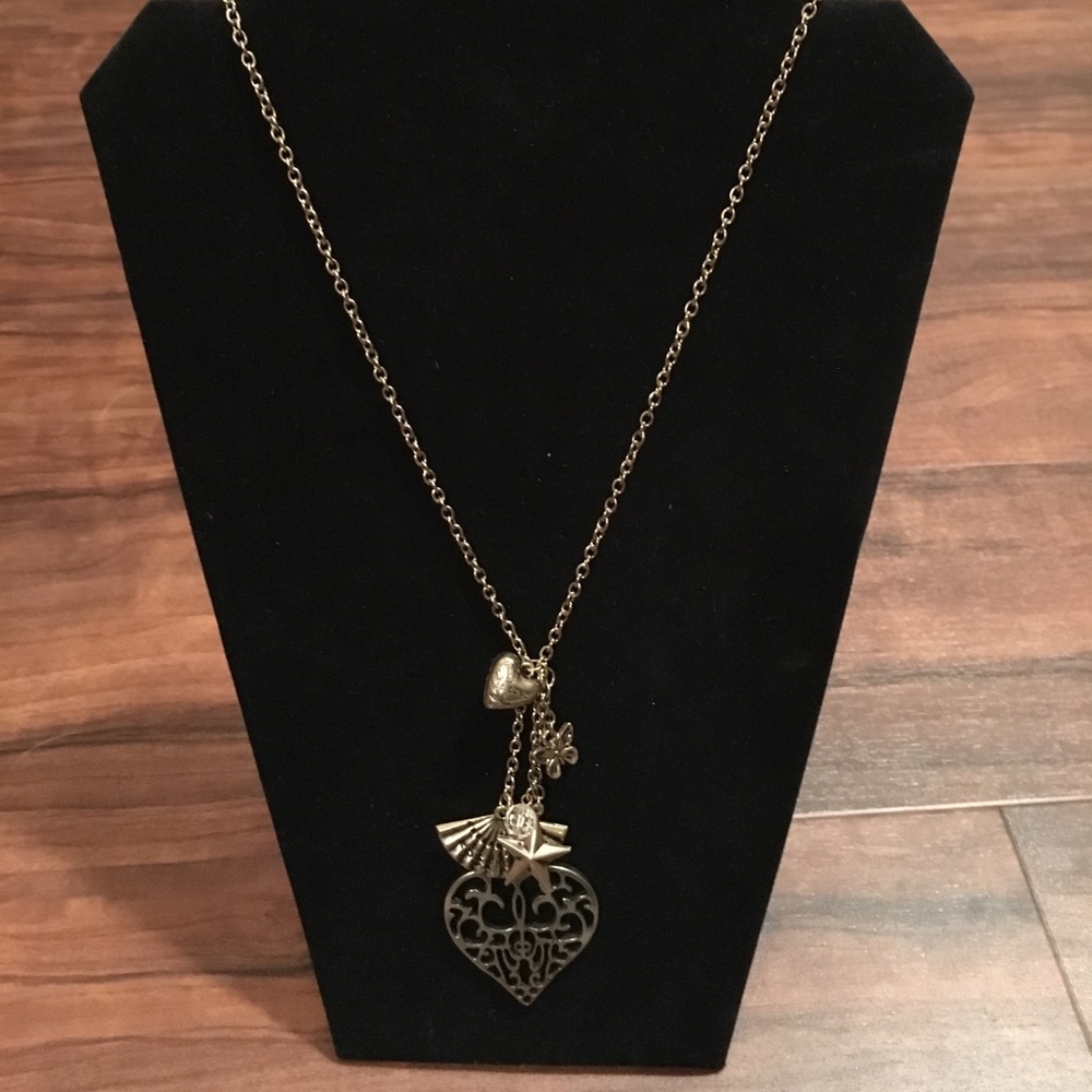 Gold tone heart charm necklace
