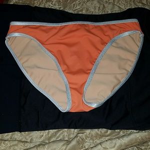 NWOT Newport News Swim Bikini Bottoms, 10