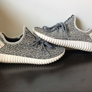 Yeezy 350 Boost Turtle Dove Women's Size 6.5