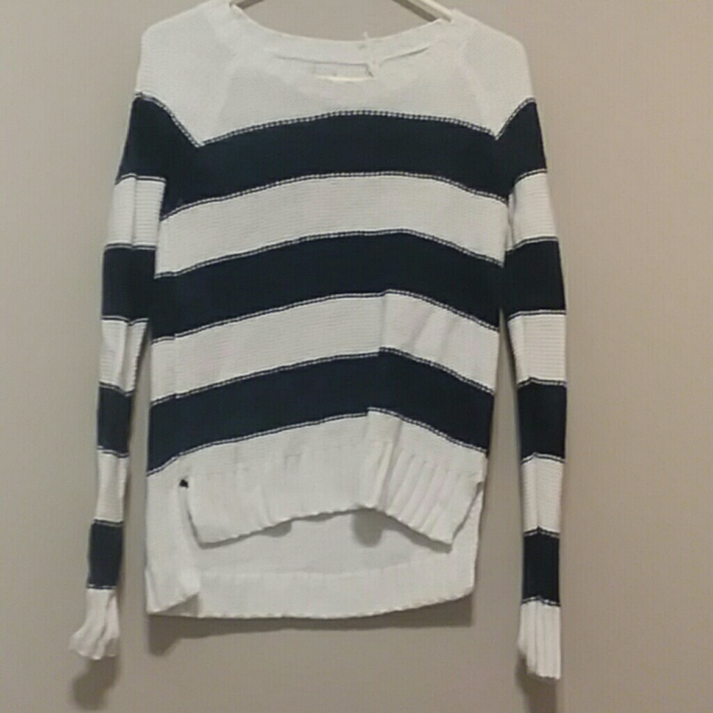 Abercombie and Fitch  sweater