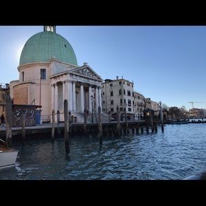 Meet your Posher, Latanya