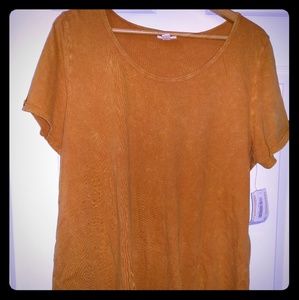 2XL LuLaRoe Classic T