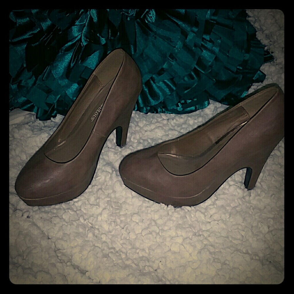 Shoes-SALE!!! SALE!!! SALE!!!- 5 HOURS ONLY!!!