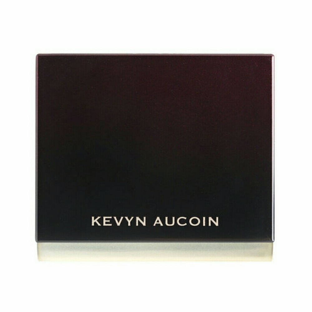 🎉HOST PICK🎉Kevin Aucoin The Pure Powder Glow 💐