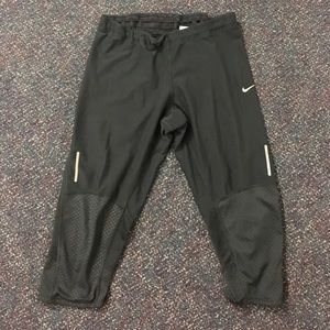 Nike cropped leggings