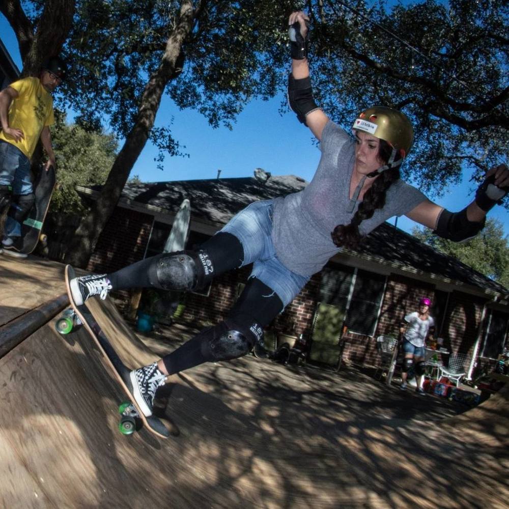 Meet your Posher, Lisa