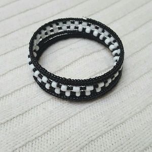Memory wire bracelet