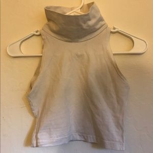 Cropped turtleneck tank top