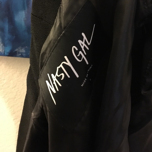 🆕Nasty Gal Black Cape Blazer - Picture 6 of 6
