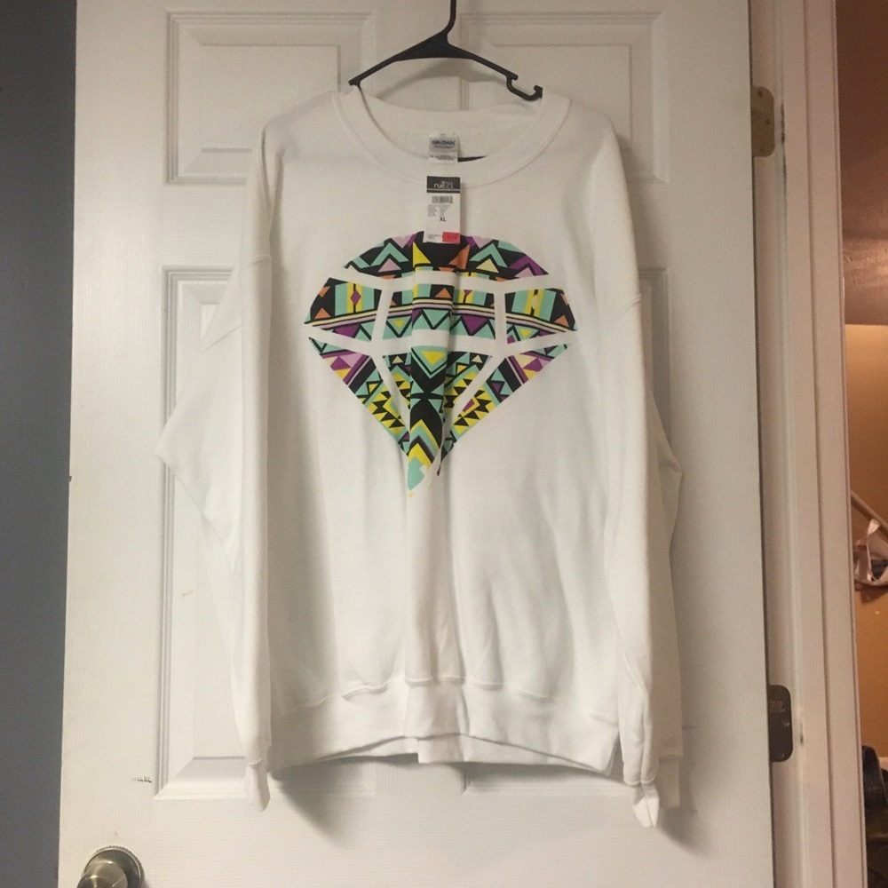Diamond print crew neck
