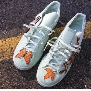 Meet your Posher, Dion