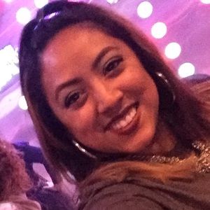 Meet your Posher, Carolina