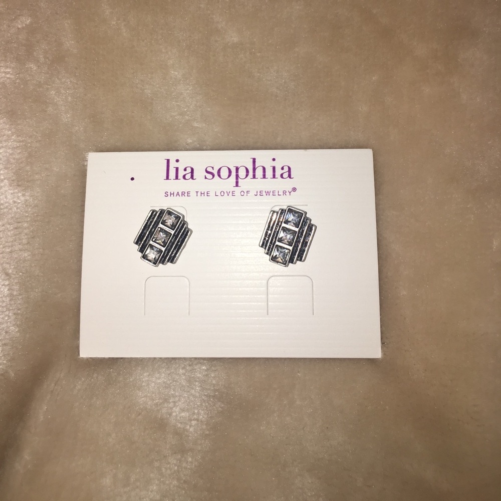 Lia Sophia post earrings