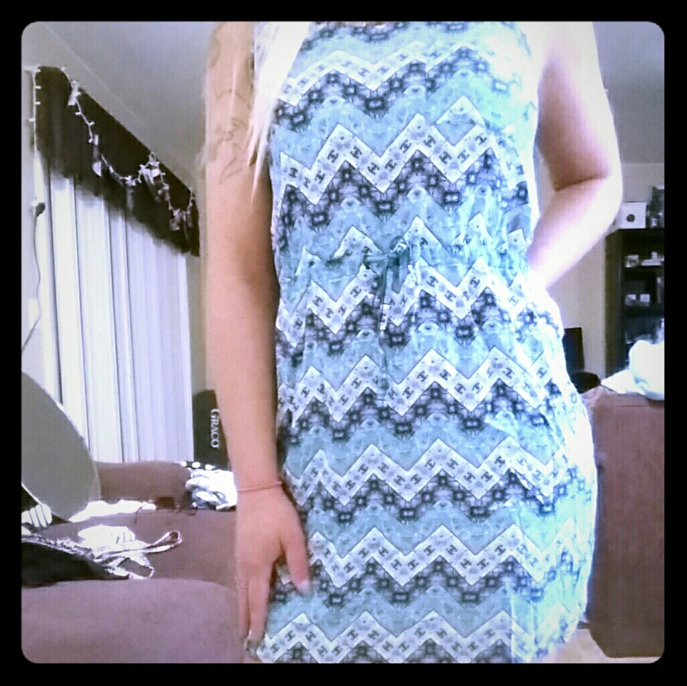 SUPER CUTE MINI DRESS!