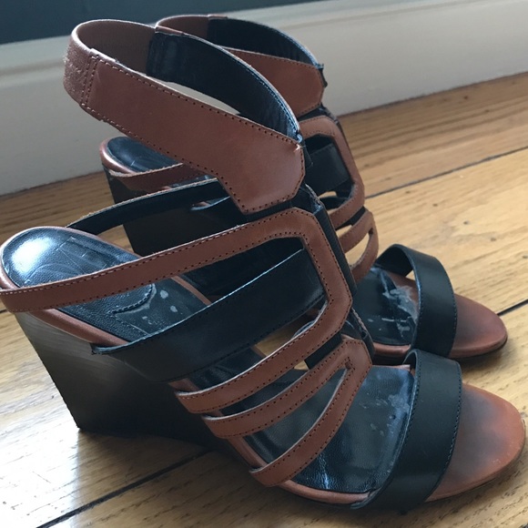 DVF wedges, Black and Tan color block. - Picture 2 of 2