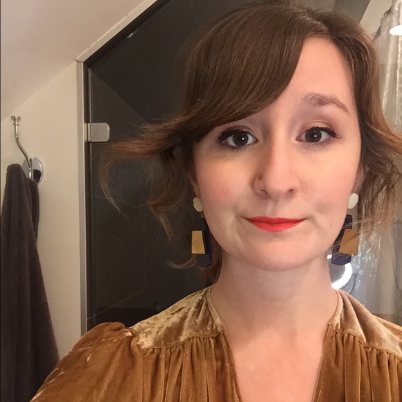 Meet your Posher, Morgan - Picture 1 of 1