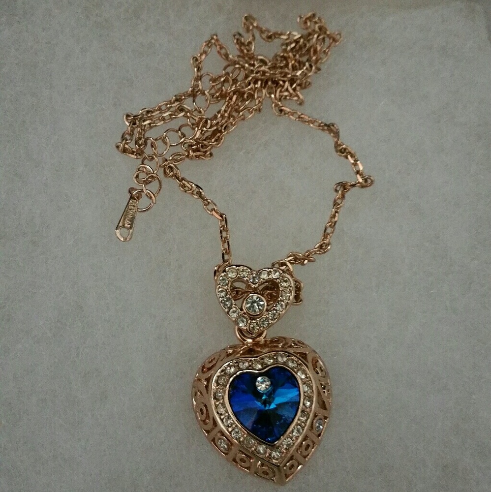 Eye Candy Crystal Heart Pendant Necklace