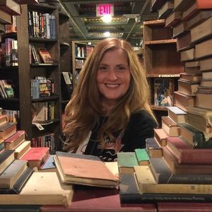 Meet your Posher, Lori