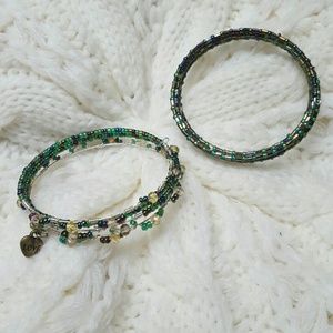 Memory wire bracelet set
