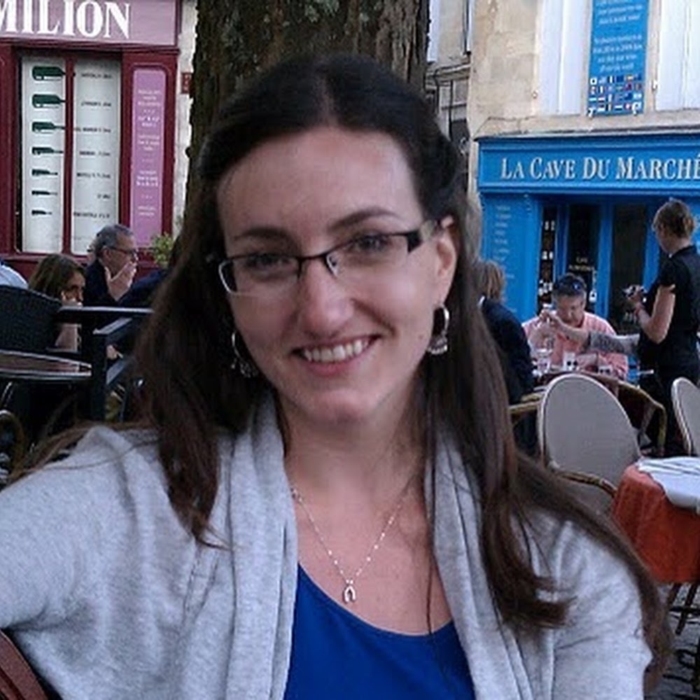 Meet your Posher, Alix