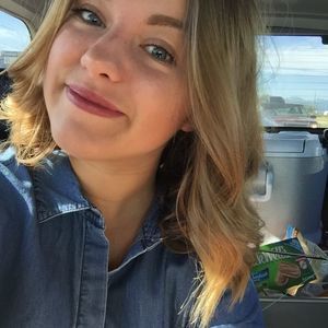 Meet your Posher, Ali