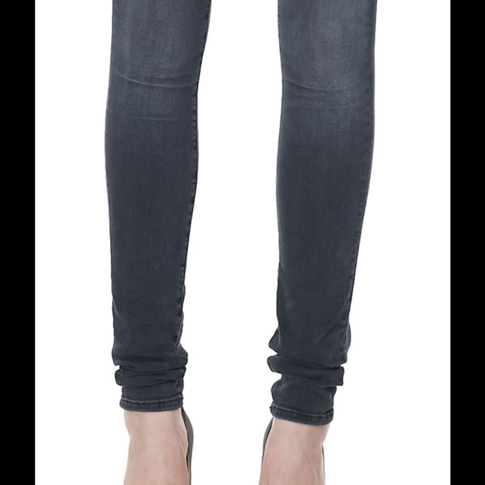 J Brand Jeans 624 Stacked Skinny in Crush, mid rise