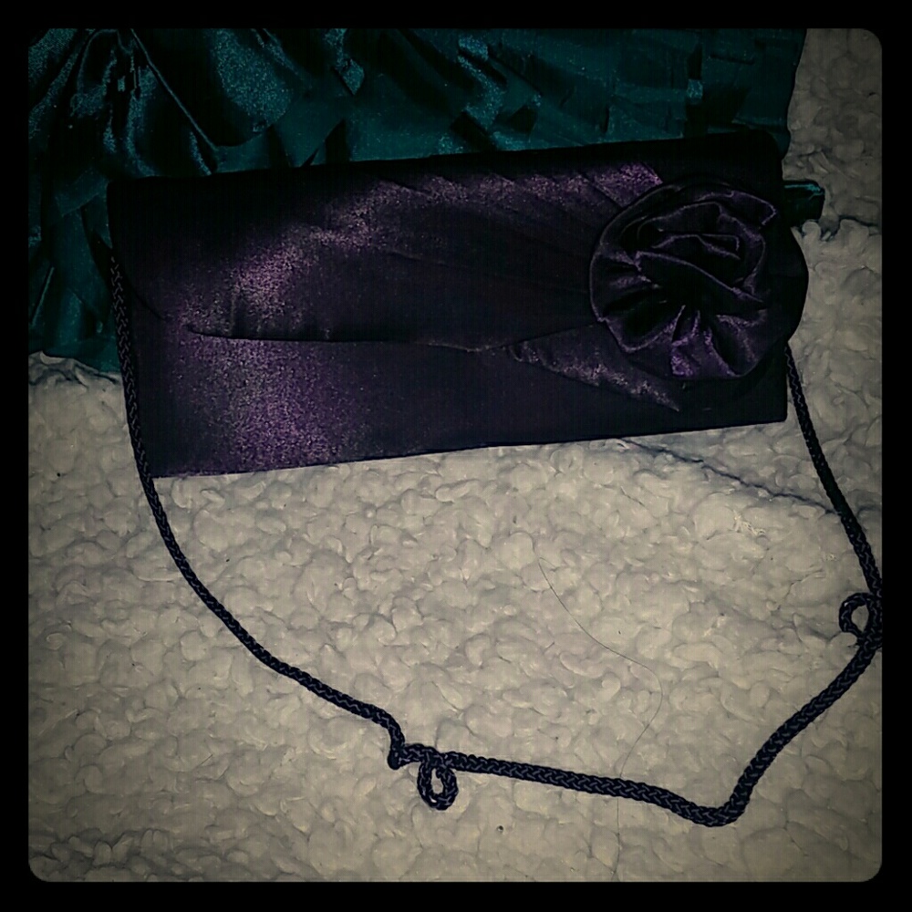 Clutch-SALE!!! SALE!!! SALE!!! 5 HOURS ONLY!!