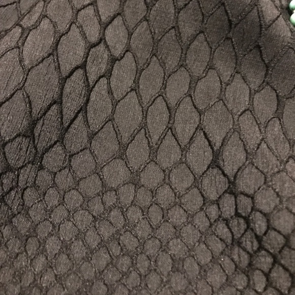 Textured Flare Skirt - Picture 5 of 9