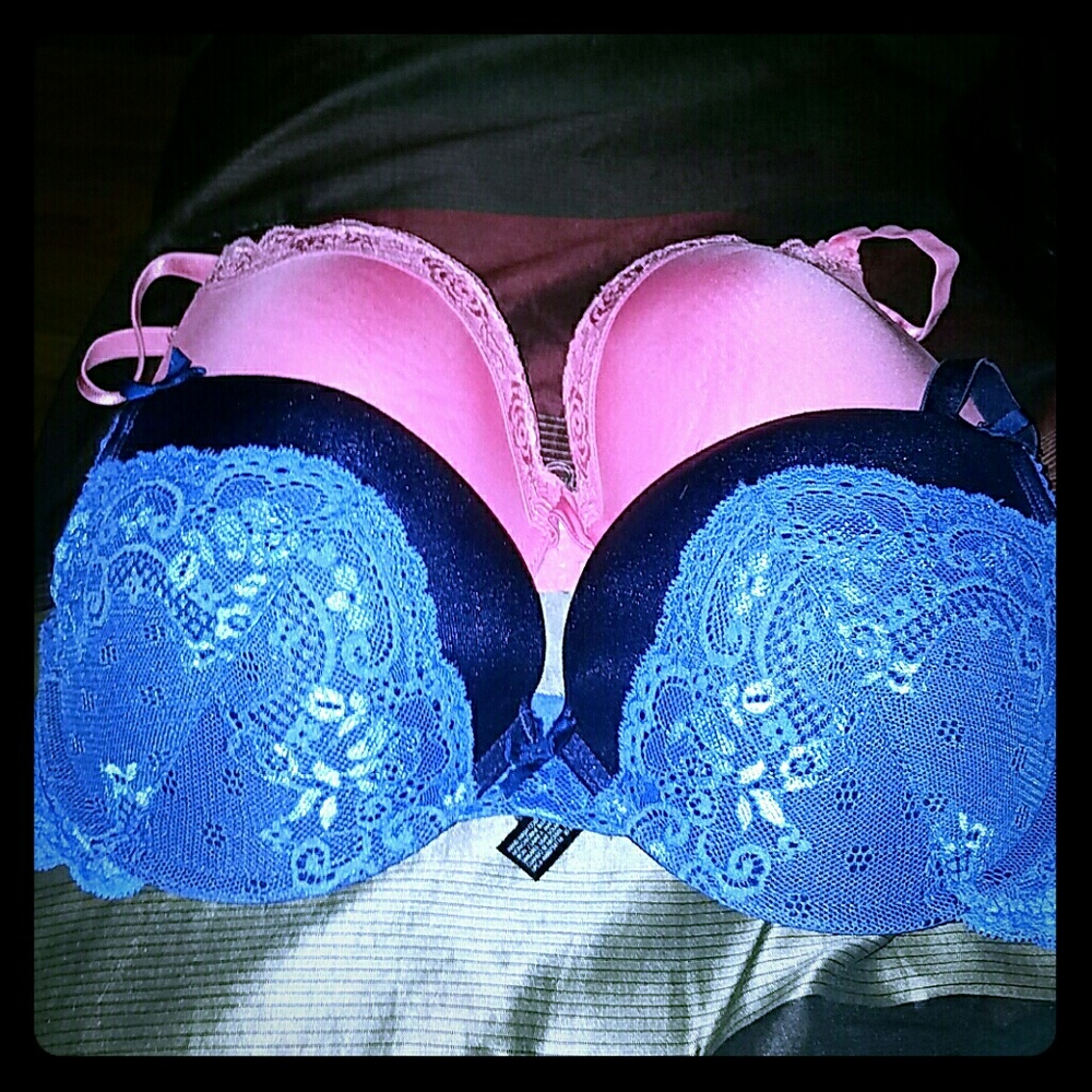 Two bras ??
