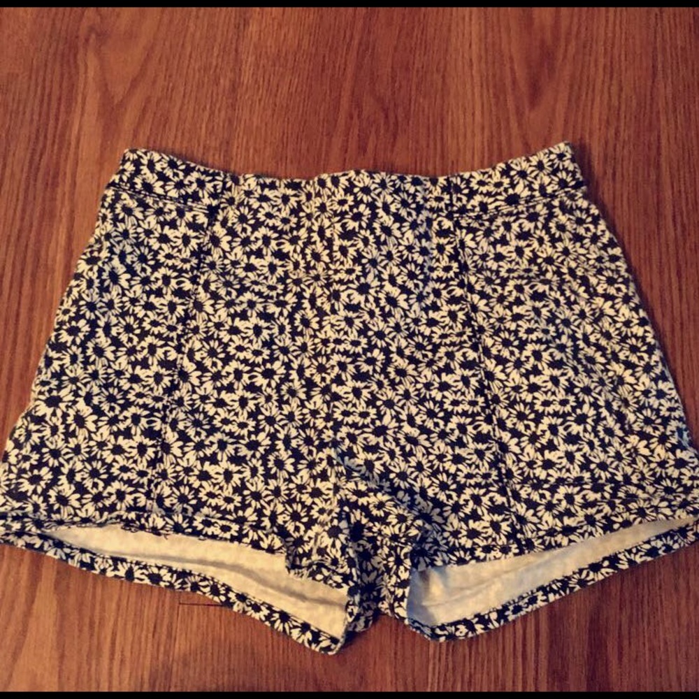 High Waisted Floral Shorts