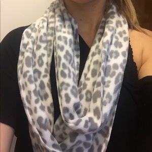 Leopard print scarf