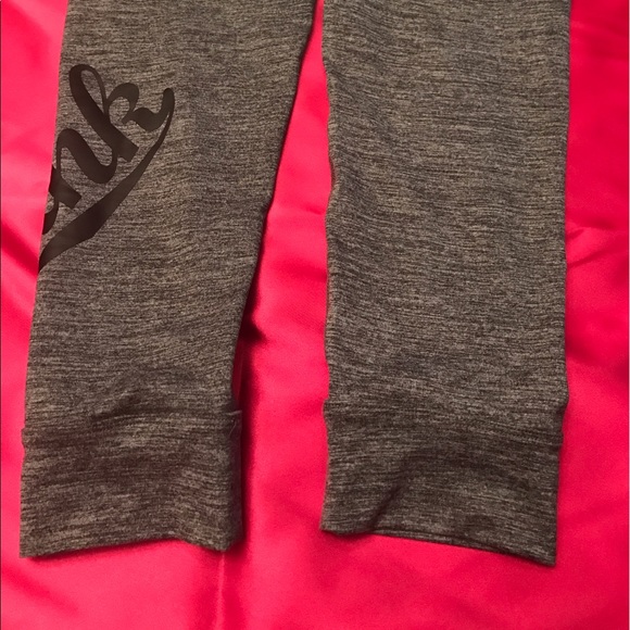 NWOT Victoria's Secret PINK Yoga Pants - Picture 5 of 5