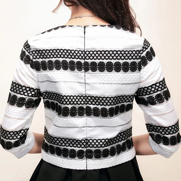 Women's one piece black and white dress - Picture 4 of 4