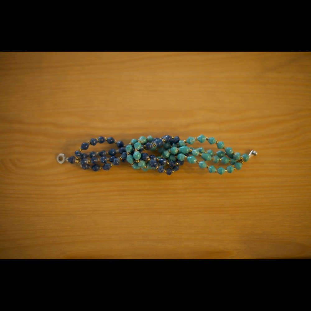 31 Bits Knot Bracelet, New