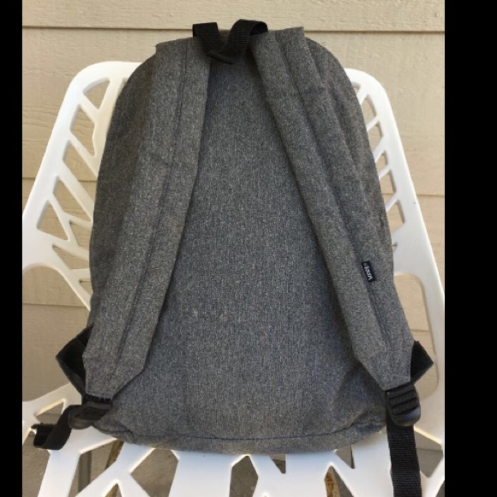 Vans Backpack - Picture 2 of 3