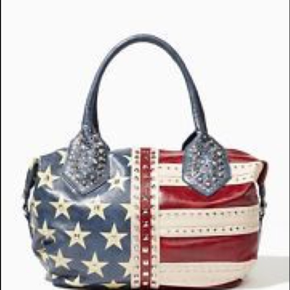 Woman's patriotic pocket book