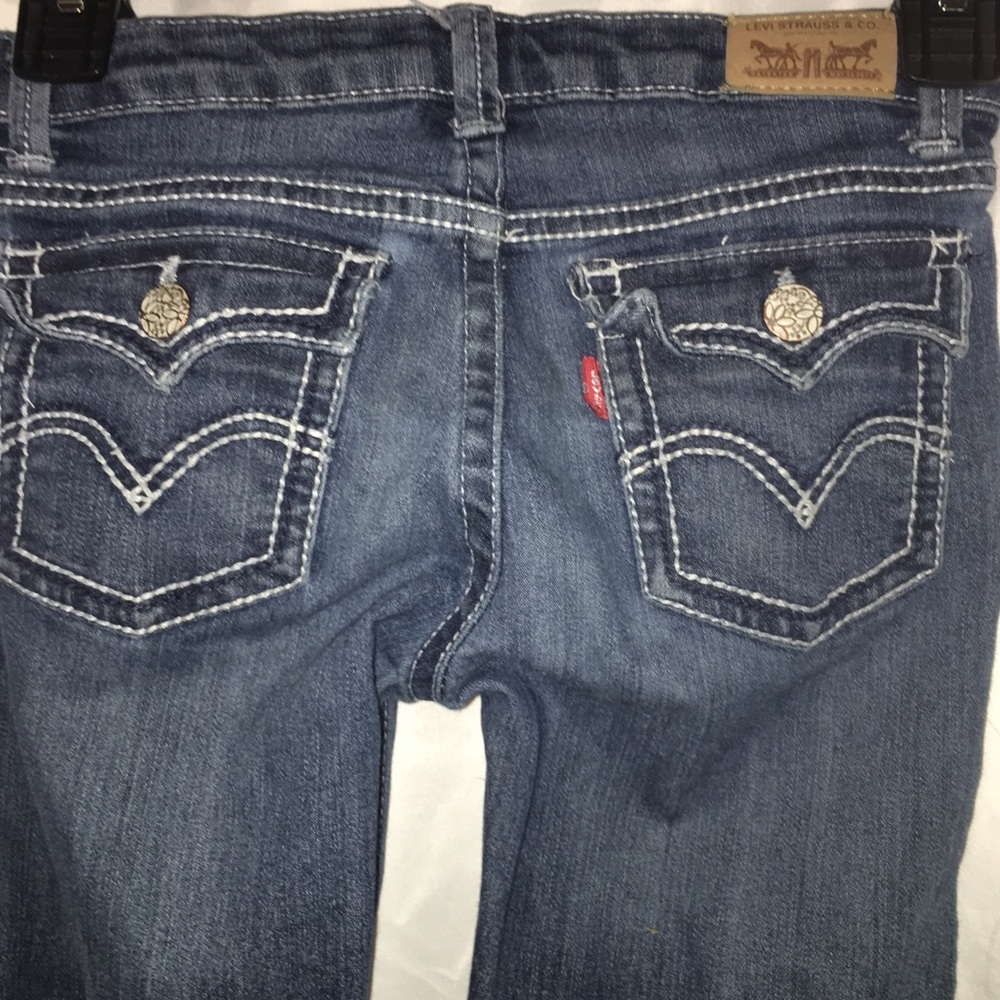 Girl's Levis Jeans size 10R, Boot cut!