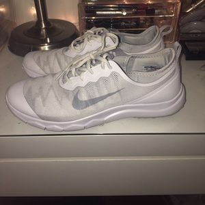 BRAND NEW Nike women's fi bermuda's