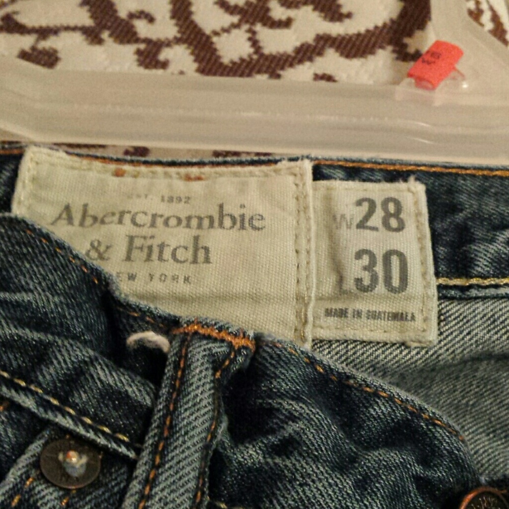 Abercrombie & Fitch mens 28x30