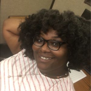 Meet your Posher, Candice