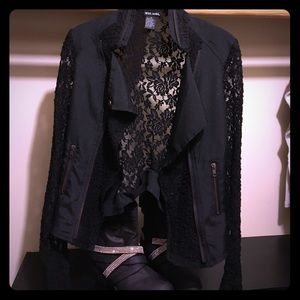 Black Lace Blazer 👯
