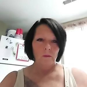 Meet your Posher, Angelia