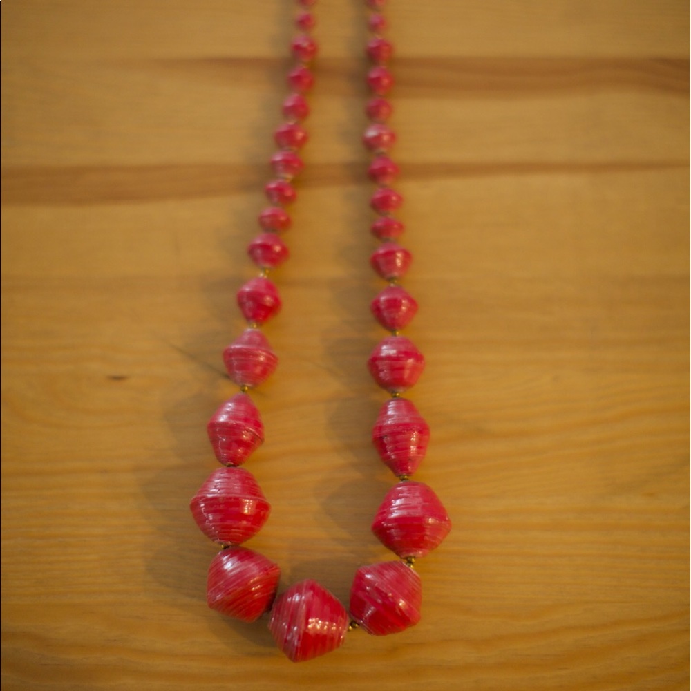 31 Bits statement necklace