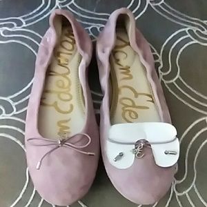 Never never worn Ballerina flats