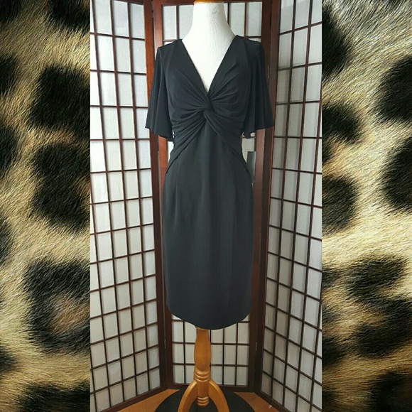 Adrianna Papell Dresses & Skirts - ADRIANNA PAPELL Black Knot Front Sheath Dress