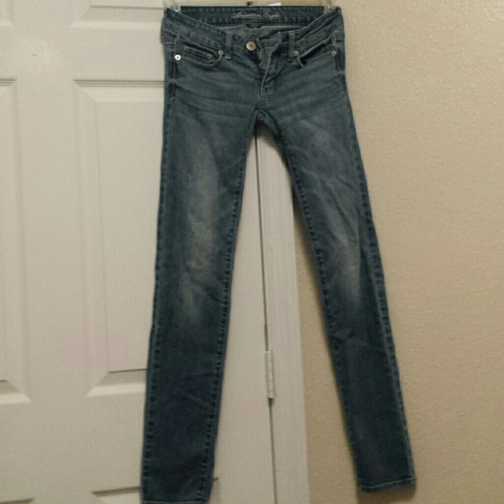 American Eagle 00 Skinny Jeans