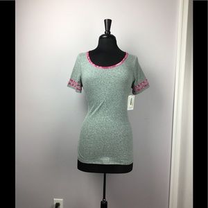 Lularoe classic t