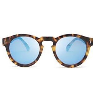 Illesteva sunglasses